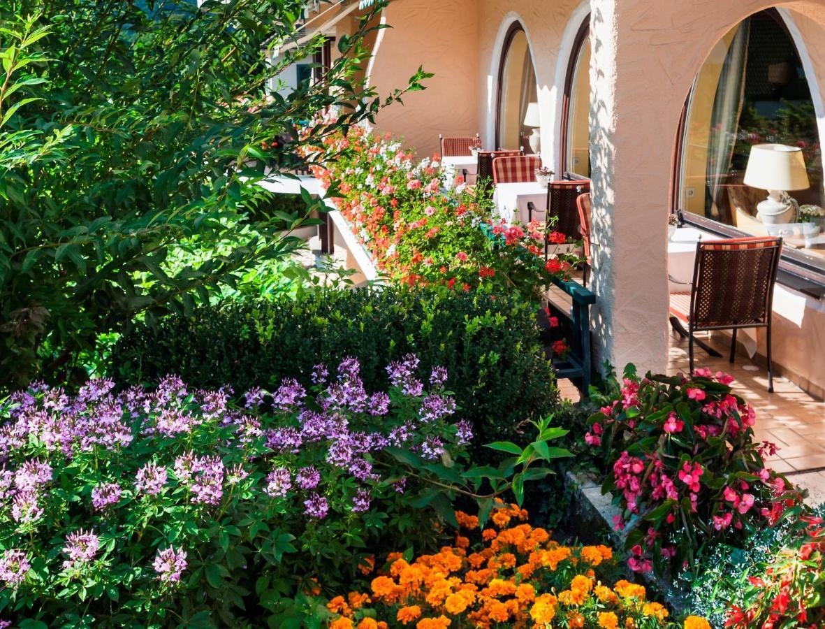 Relais & Chateaux Hotel Schwarzmatt Badenweiler Exteriör bild